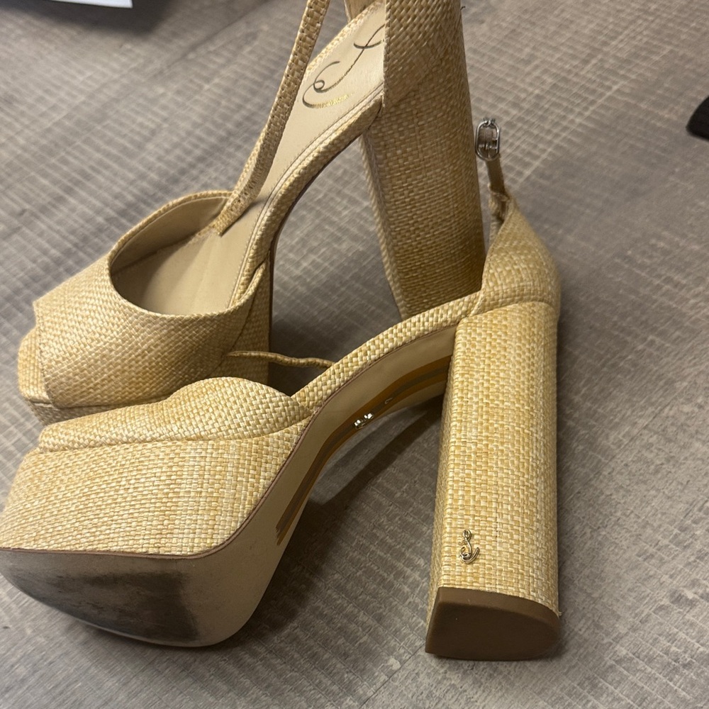 Sam Edelman Beige Platform Heels - Picture 2 of 4